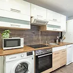 Cityscape Budget Szövetség 5 Apartamento