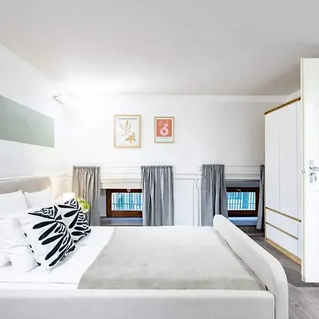 Apartment Cityscape Budget Szoevetseg 5 *