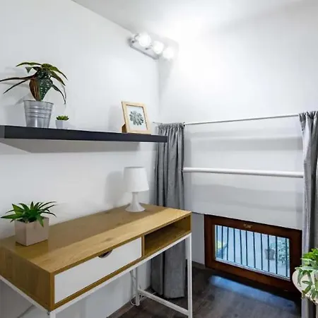 Cityscape Budget Szövetség 5 *