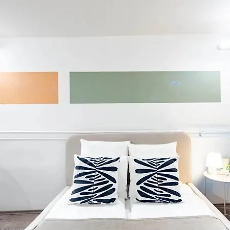 Apartment Cityscape Budget Szoevetseg 5