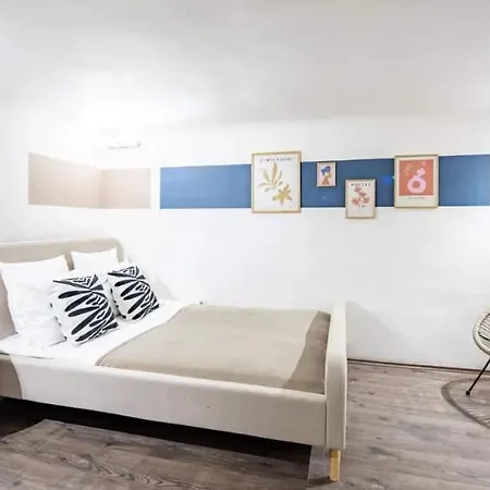 Cityscape Budget Szoevetseg 5 *